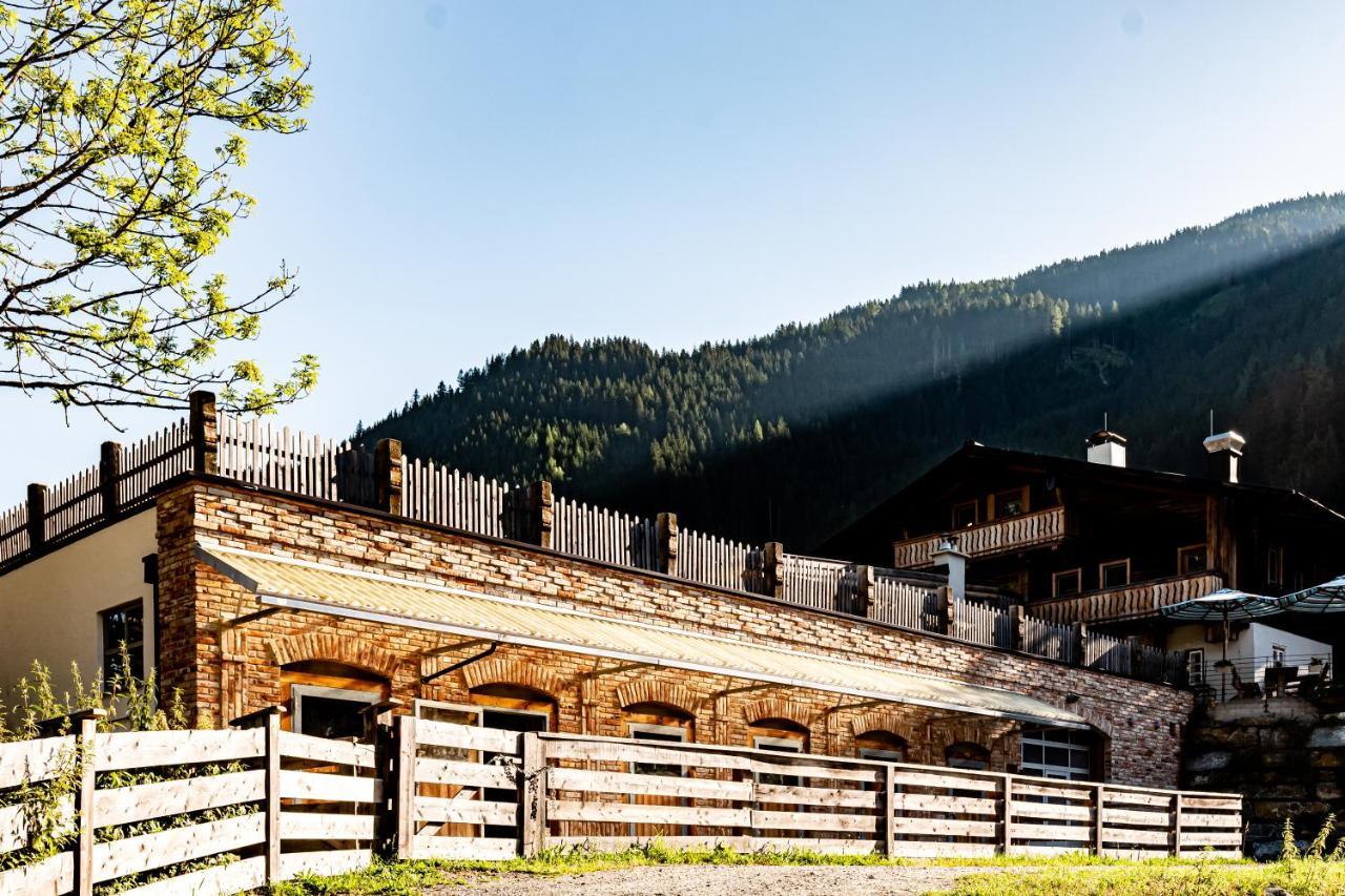 Villa Peakini Farmhaus Untertauern Exterior foto